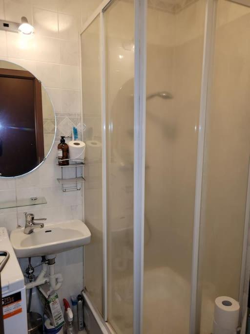 Mona Lisa Apartment Akureyri Extérieur photo